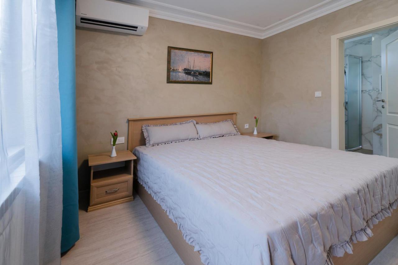 Coop Apartments, - Free Parking Apartment